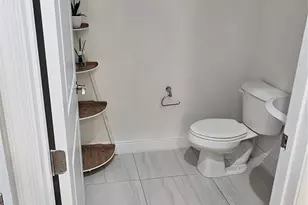 1765 NW 124th Pl, Pembroke Pines, FL 33028 - Photo 30