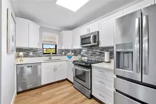 2430 Deer Creek Country Club Blvd, Deerfield Beach, FL 33442 - Photo 4