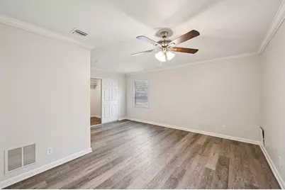 5618 Cinnamon Drive, West Palm Beach, FL 33415 - Photo 10