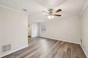 5618 Cinnamon Dr, West Palm Beach, FL 33415 - Photo 10