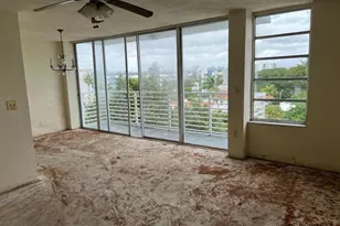 7800 Carlyle Ave, Miami Beach, FL 33141 - Photo 12