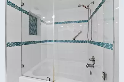 700 E Boynton Beach Boulevard #1006, Boynton Beach, FL 33435 - Photo 12