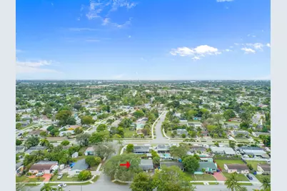 6500 SW 16th Court, North Lauderdale, FL 33068 - Photo 4