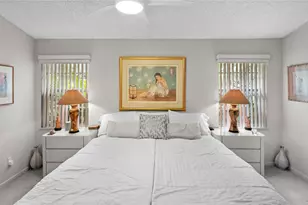 11431 Lakeview Dr, Coral Springs, FL 33071 - Photo 10