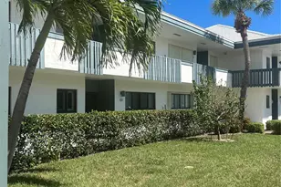 175 SE Saint Lucie Blvd Unit, Stuart, FL 34996 - Photo 2