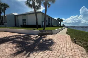 175 SE Saint Lucie Blvd Unit, Stuart, FL 34996 - Photo 4