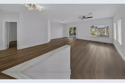 4243 SW 10th Court, Deerfield Beach, FL 33442 - Photo 2