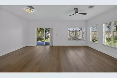 4243 SW 10th Court, Deerfield Beach, FL 33442 - Photo 4