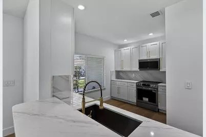 4243 SW 10th Court, Deerfield Beach, FL 33442 - Photo 34