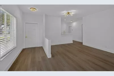 4243 SW 10th Court, Deerfield Beach, FL 33442 - Photo 14