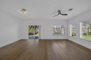 4243 SW 10th Ct, Deerfield Beach, FL 33442 - Photo 4