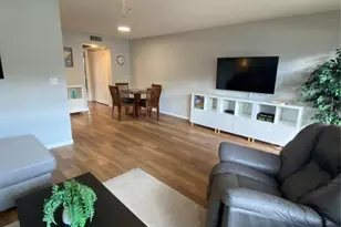 1023 Cambridge B, Deerfield Beach, FL 33442 - Photo 10