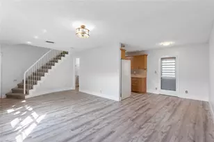 608 NE 29th Dr, Wilton Manors, FL 33334 - Photo 12