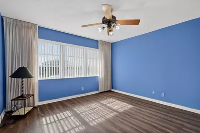 9410 N Hollybrook Lake Drive #303, Hollywood, FL 33025 - Photo 4