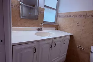 301 NE 14th Ave, Hallandale Beach, FL 33009 - Photo 26