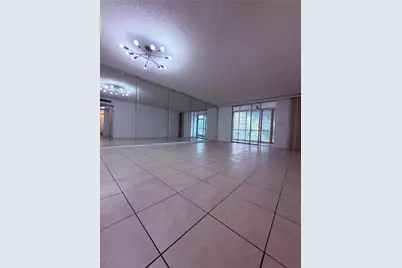 301 NE 14th Avenue #108, Hallandale Beach, FL 33009 - Photo 10