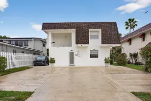 536 SE 20th Ave, Deerfield Beach, FL 33441 - Photo 2
