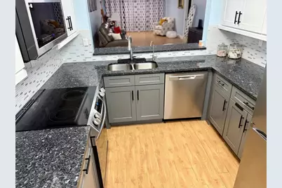 7302 S Devon Drive #307, Tamarac, FL 33321 - Photo 8