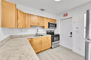 2409 Taft St, Hollywood, FL 33020 - Photo 2