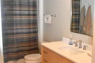 2601 NE 14th Ave, Wilton Manors, FL 33334 - Photo 18