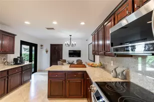 3182 Deer Creek Lake Shore Dr, Deerfield Beach, FL 33442 - Photo 10