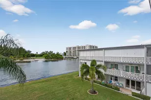 1001 N Riverside Dr, Pompano Beach, FL 33062 - Photo 8