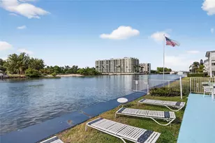 1001 N Riverside Dr, Pompano Beach, FL 33062 - Photo 32