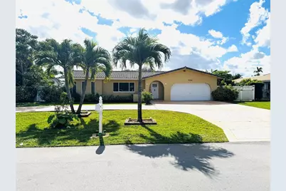 8306 NW 36th Street, Coral Springs, FL 33065 - Photo 2