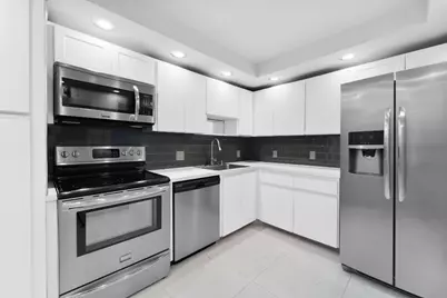 3010 N Course Drive #911, Pompano Beach, FL 33069 - Photo 6