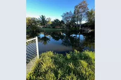 9199 SW 49th Place, Cooper City, FL 33328 - Photo 18