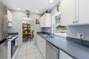 5551 SW 8th St, Margate, FL 33068 - Photo 10