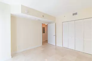 335 S Biscayne Blvd, Miami, FL 33131 - Photo 26