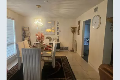 7733 Embassy Boulevard, Miramar, FL 33023 - Photo 2