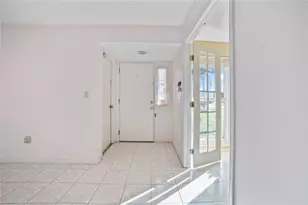 13653 Serena Dr, Largo, FL 33774 - Photo 6