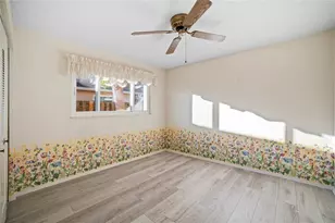 13653 Serena Dr, Largo, FL 33774 - Photo 22