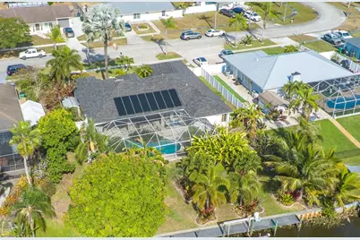 460 NE Cornwall Avenue, Port Saint Lucie, FL 34983 - Photo 46