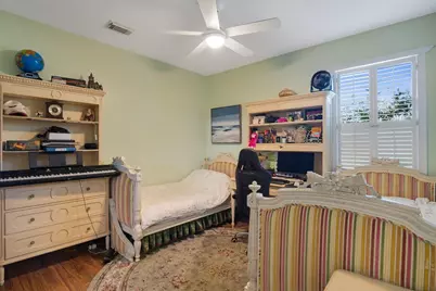 460 NE Cornwall Avenue, Port Saint Lucie, FL 34983 - Photo 24