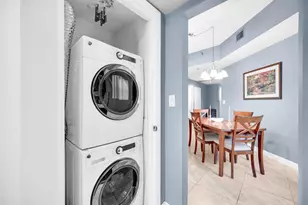 7200 Radice Ct, Lauderhill, FL 33319 - Photo 18