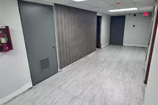 701 Three Islands Boulevard, Hallandale Beach, FL 33009 - Photo 16