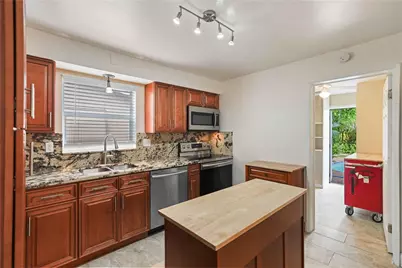 51 NE 49th Street, Fort Lauderdale, FL 33334 - Photo 12