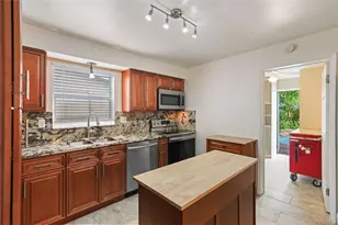 51 NE 49th St, Fort Lauderdale, FL 33334 - Photo 10