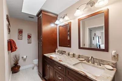 9815 NW 5th Place, Plantation, FL 33324 - Photo 14