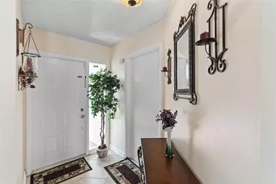 9815 NW 5th Place, Plantation, FL 33324 - Photo 2