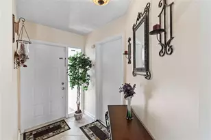 9815 NW 5th Pl, Plantation, FL 33324 - Photo 2