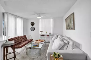 520 SE 5th Ave Unit, Fort Lauderdale, FL 33301 - Photo 2