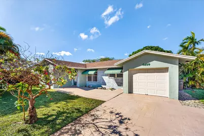 4499 NW 2nd Avenue, Boca Raton, FL 33431 - Photo 2