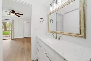 2214 S Cypress Bend Dr, Pompano Beach, FL 33069 - Photo 8