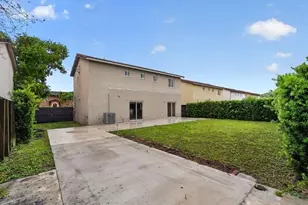 18123 SW 154th Ave, Miami, FL 33187 - Photo 2