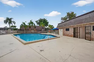 2692 NW 99th Ave, Coral Springs, FL 33065 - Photo 36