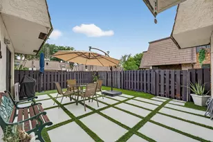 2692 NW 99th Ave, Coral Springs, FL 33065 - Photo 8